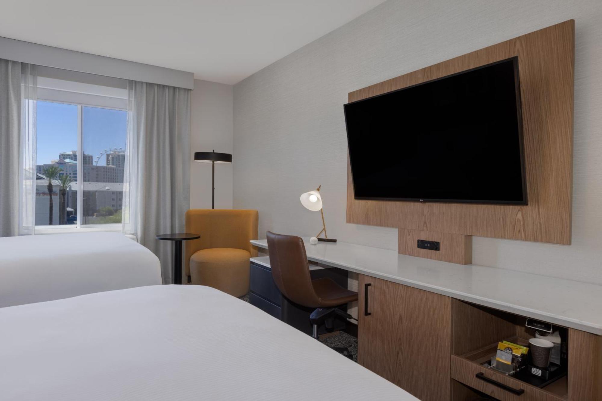 Doubletree By Hilton Las Vegas East Flamingo Экстерьер фото