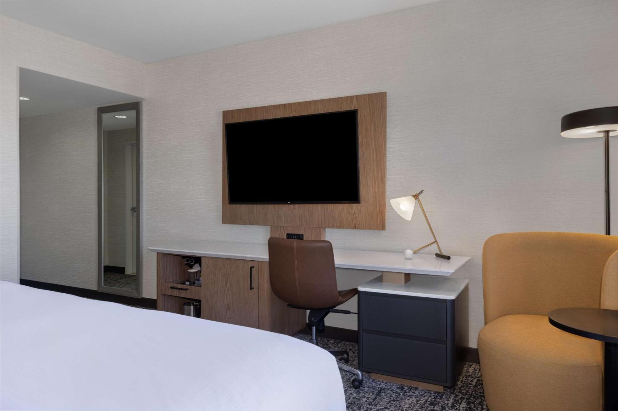 Doubletree By Hilton Las Vegas East Flamingo Экстерьер фото